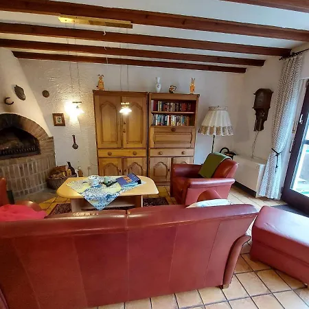Apartment Haus Uhusley